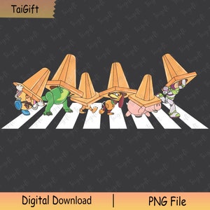 Lustiger Cowboy und Freunde Straßen Png, Spielzeug Verkehrskegel Png, Freundschaft Png, Freund Reise Png, Familienurlaub Png, Matchong Familien-Shirt