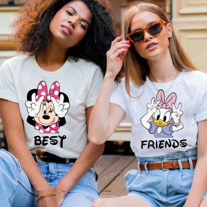 Retro beste vrienden Svg, Miss Mouse en vriend Svg, Miss Mouse en Miss Duck Pose, Besties Svg, vriendschap Svg, Vayca Mode, Magical Kingdom