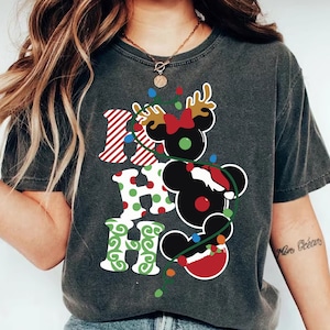 クリスマス マウス ホーホーホー SVG、クリスマス サンタ帽子コスチューム SVG、クリスマス キャラクター SVG、クリスマス スクワッド、とても楽しいクリスマス、マジカル キングダム