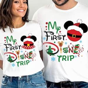 Bundle Premier voyage 2023 SVG, Vacances en famille SVG, Voyage en famille SVG, Amis de Noël SVG, Équipe de Noël, Royaume magique, Très Joyeux Noël