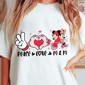 Peace Love M&M Valentine's Svg, Mouse and Friend Girl Valentine Svg, Happy Valentine Svg, Mouse Dia dos Namorados Svg, Valentine's Svg