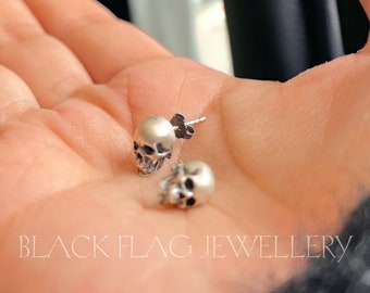 Silver Skull Earrings - 925 Sterling Silver Gothic Skull Stud Earrings, Gothic Jewelry, Punk and Emo Gift, Steampunk