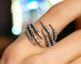 Silver Skull Hand Ring - Adjustable 925 Sterling Silver Eagle Claw Ring | Gothic Jewelry, Punk and Emo Gift for Him/ Her