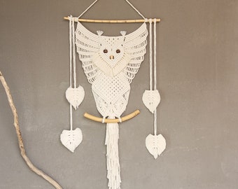 Macrame owl