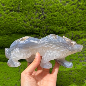 Agate Wolf Figurine Quartz Crystal Carving for Home Decor Gift For Friend
