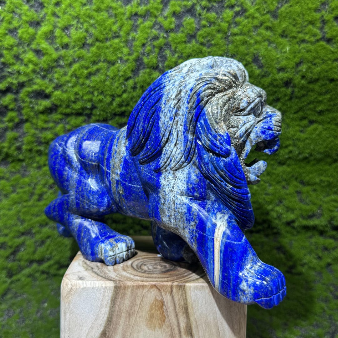 ラピスラズリのライオン像：手彫りの水晶彫刻 - Etsy 日本 