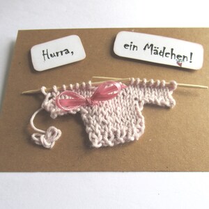 Hurra, ein Mädchen - Glückwunschkarte zur Geburt