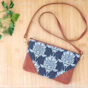 Bolsa pequena transversal, bolsa para o dia a dia, presente para esposa, bolsa pequena de couro, bolsas transversais para mulheres, bolsa de pulso, carteira transversal, presentes para ela