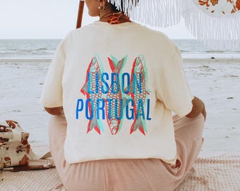 Lizbona Portugalia Koszulka unisex barwiona na odzieży, odzież plażowa, pamiątka z podróży, koszulka wakacyjna, letnia odzież codzienna, koszula z nadrukiem ryby