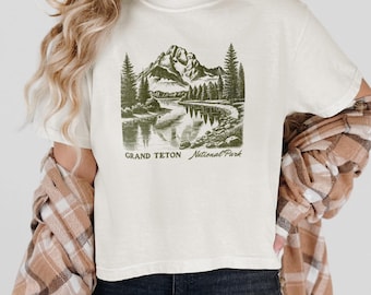 Grand Teton National Park Shirt – Women’s Boxy Fit Graphic Tee | Vintage Adventure T-Shirt | National Park Gift for Her | Retro Hiking Top