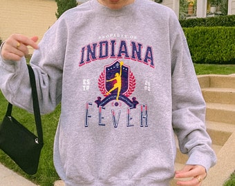 Indiana Basketball Crewneck Sweatshirt – Vintage-Style Women’s Sports Pullover for WNBA Fans, Fever Team Gift