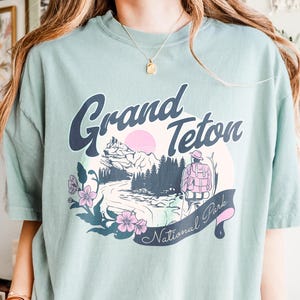 Grand Teton National Park Shirt Komfort Farben Grafik T-Shirt Retro Berg Wanderer Natur Liebhaber Geschenk Outdoorsy Abenteuer TShirt