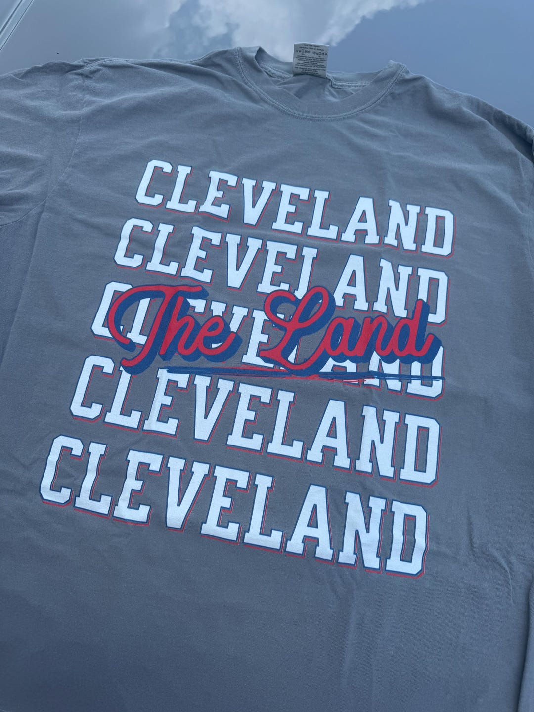 Cleveland “the Land” T-shirt – Retro Unisex Comfort Tee for