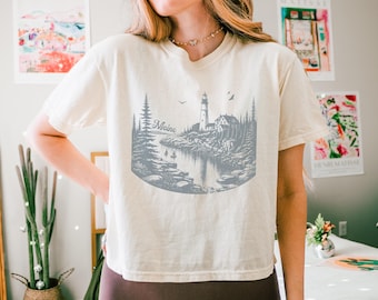 Bijgesneden boxy T-shirt Maine, vintage-geïnspireerd grafisch kustshirt | Granola Comfort Colors-T-shirt voor meisjes | New England Outdoors-stijl