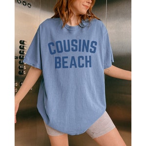 Cousins Beach Comfort Colors Tee, Trendy Oversized Cousins Beach Tshirt, Vintage Feel Book Lover Shirt