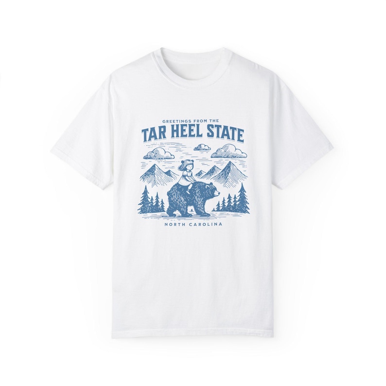 Teer hak staat comfort kleuren tshirt, eclectisch North Carolina natuurliefhebber shirt, uniseks T-shirt, vintage grafische top, uniek cadeau voor de natuur White