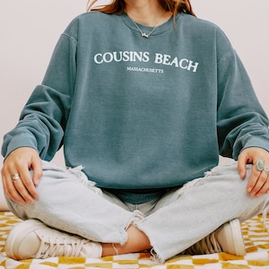Cousins Beach Comfort Colors Crewneck Sweatshirt, Cousins Beach Massachusetts Vintage Feel Crewneck