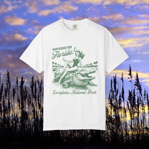 Chemise du parc national des Everglades, chemise alligator, t-shirt nature Floride, chemise couleurs confort, cadeau de randonnée, t-shirt aventure en plein air image 3