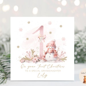 Eerste kerstkaart baby 2024 - roze - gepersonaliseerd - meisje - kleindochter, nichtje