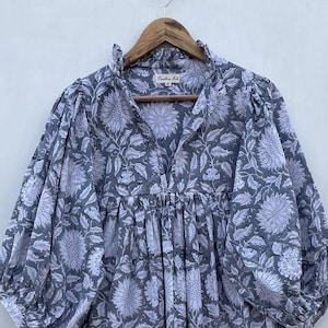 grey jaal printed summer cool look long maxi dress / v neckline women wear maxi dress / 3/4th sleeve with button boho long maxi dress