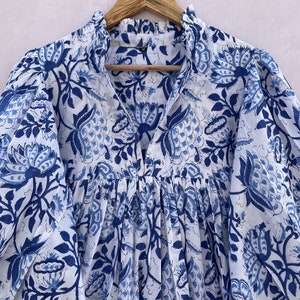 Robe longue bleu d'été à fleurs de lotus nouveau style / Robe longue bohème à décolleté en V / Robe longue pour femme à manches 3/4 avec bouton image 2