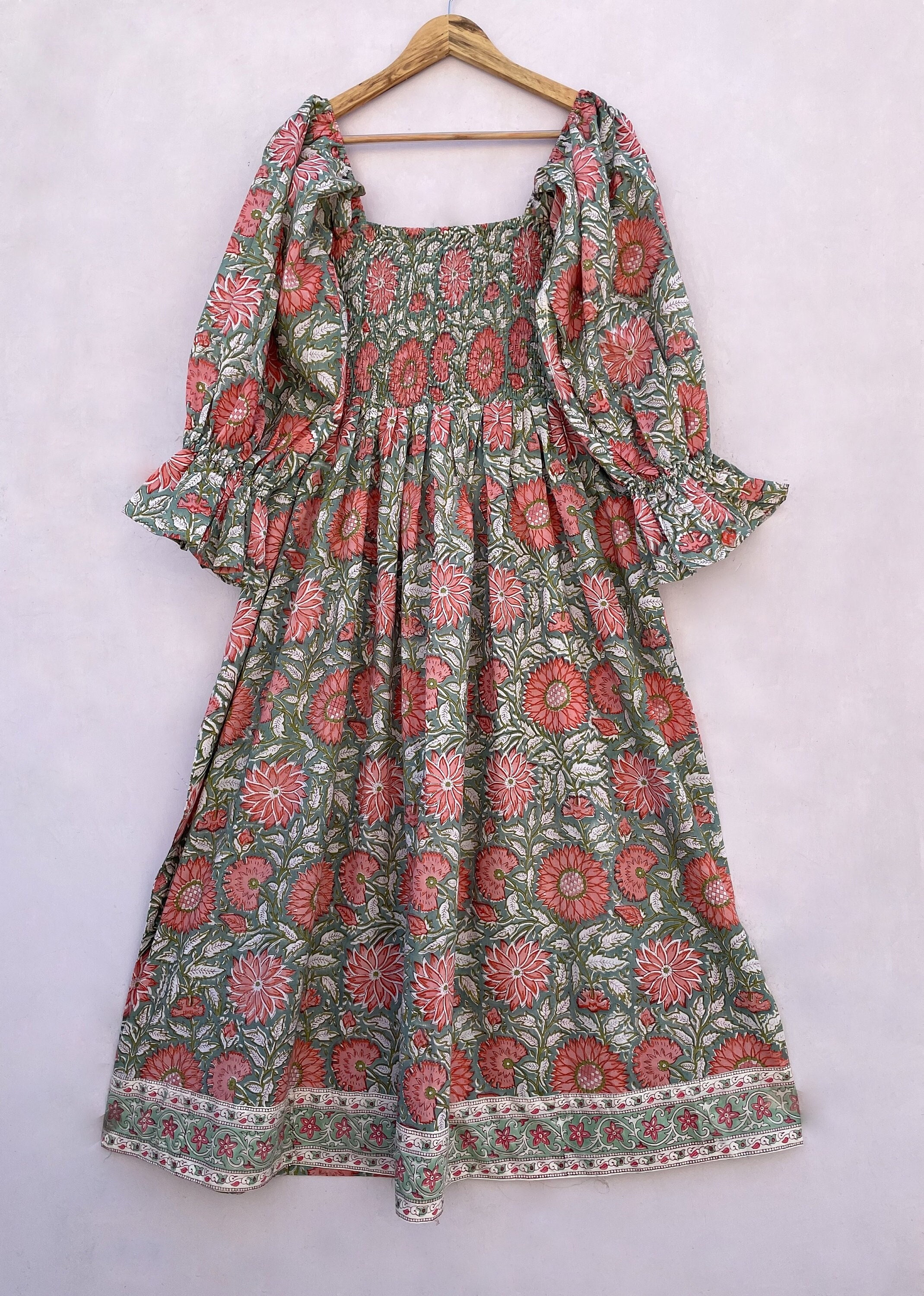 Big Flower Printed Cotton Long Maxi Dress / Square Neckline Big Flower Printed Cotton Long Maxi Dress / Square Neckline
