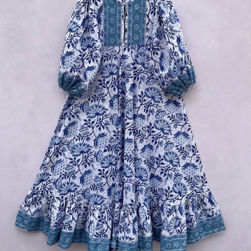 chinese dress ladies Lotus maxi sunset – Dress to Impress Rentals