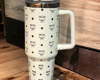 40oz M C M nadruk na kubku