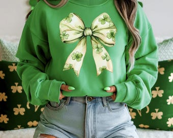 St Patricks Floral Coquette Bow Sweatshirt, Saint Paddys Lucky Clover Pullover Gift
