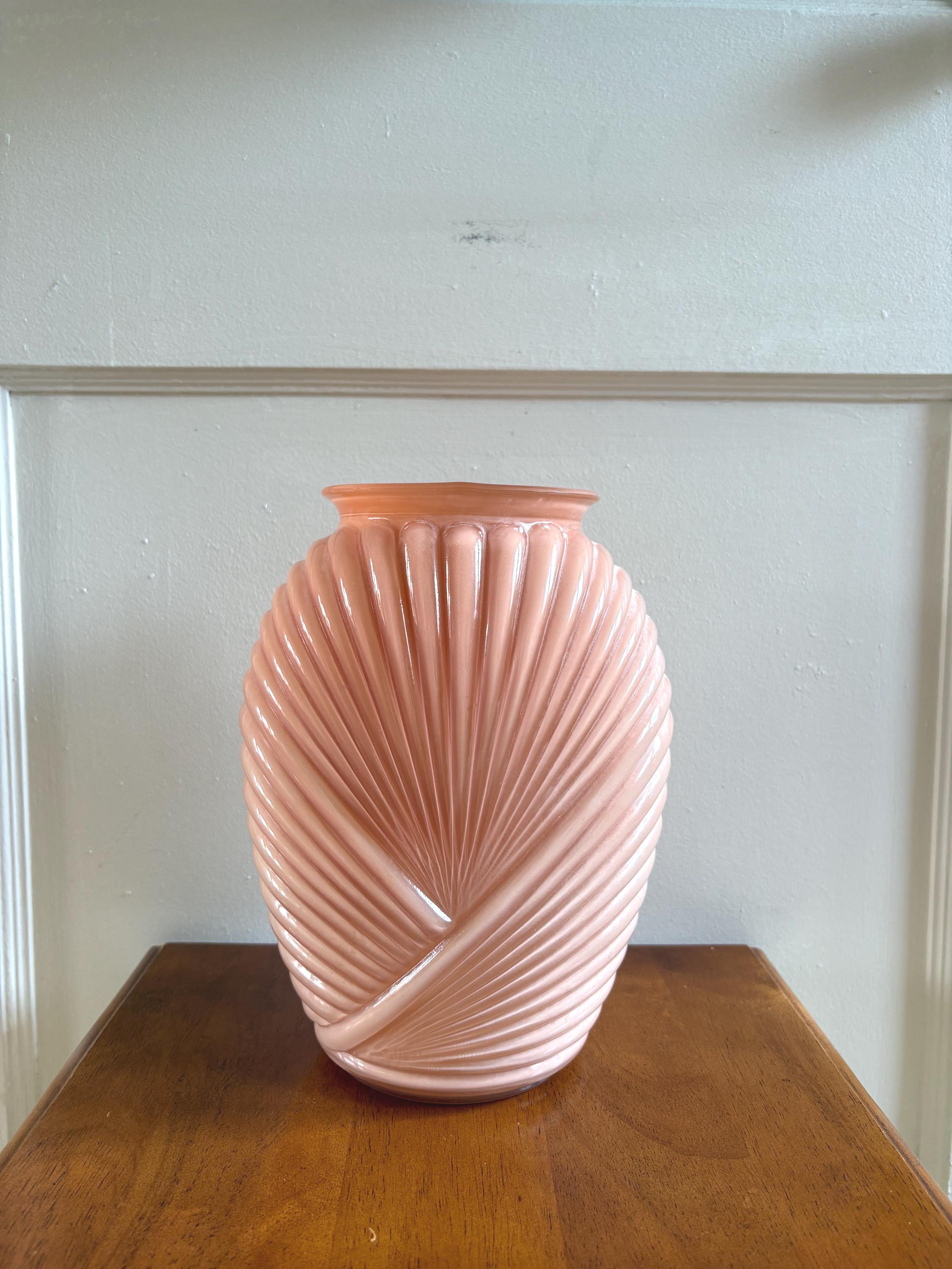 80s Art Deco Vase - Etsy Finland