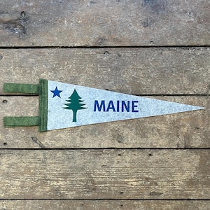 Maine 1901 Bicentennial Flag Pennant - Medium Size