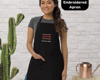 Custom Text Embroidered Apron | Two Front Pockets | Abuela Inspired | Con Amor y Sabor