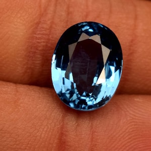 Top Blue Topaz Gemstone Certified 5.60 Ct Oval Cut Loose Gemstone From Brazil