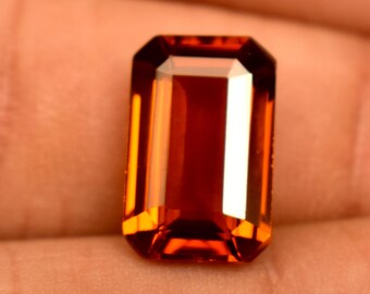 7.25カラットのオレンジヘソナイトガーネット：9X11.5MMのエメラルド