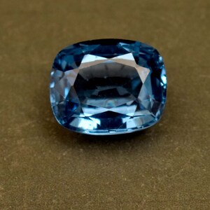 Top Blue Topaz Gemstone Certified 6.35 Ct Cushion Cut Loose Gemstone From Brazil