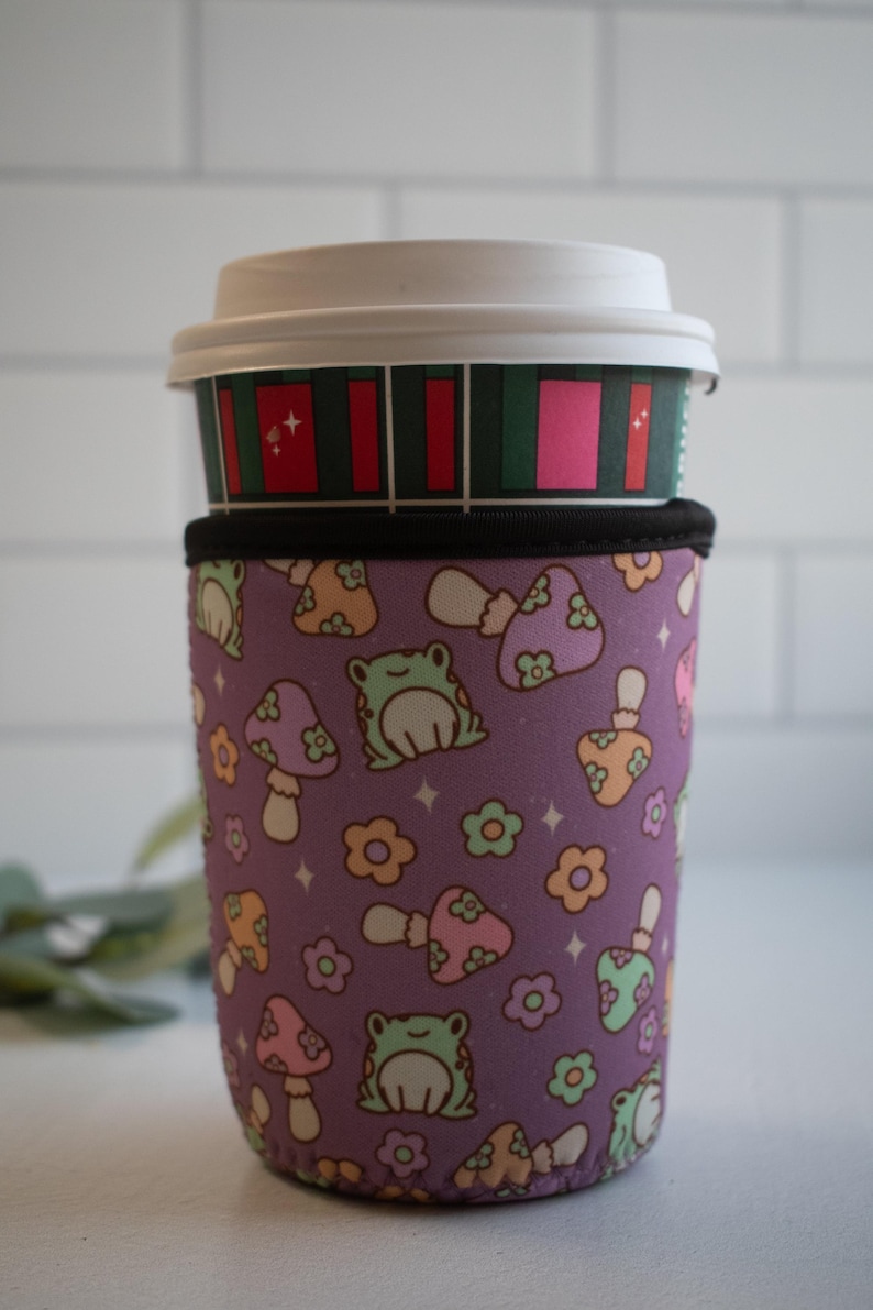 thesweetstarlingco Froggy Friends Coffee Sleeve
