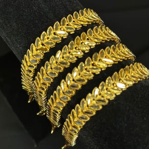 22K Gold-Plated Leaf Bracelet: Handcrafted Elegant Jewelry image 4