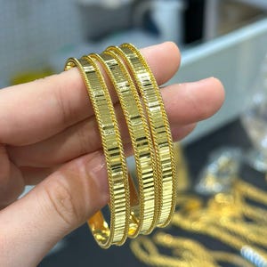 Bransoletka z karpiem, pozłacana 22-karatowym złotem, teksturowana złota bransoletka, bransoletka z możliwością łączenia, turecki prezent dla niej