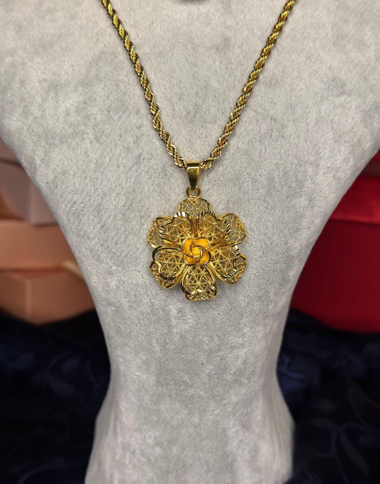 ハンドメイド 22K ゴールドメッキ フローラルペンダントネックレス 