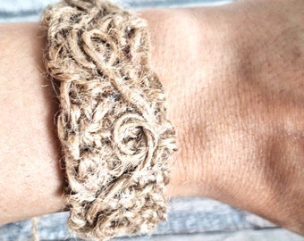 Bracelet en jute réglable fait main : bijoux en corde tissée au crochet