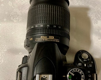 Nikon D3100 AF-S NIKKOR 18-70mmセット Amazon.com : Nikon D3100 14.2MP DSLR Camera with AF-S DX 18-55mm f