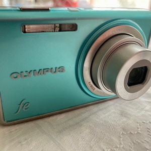 OLYMPUS fe-4030 14MP camera