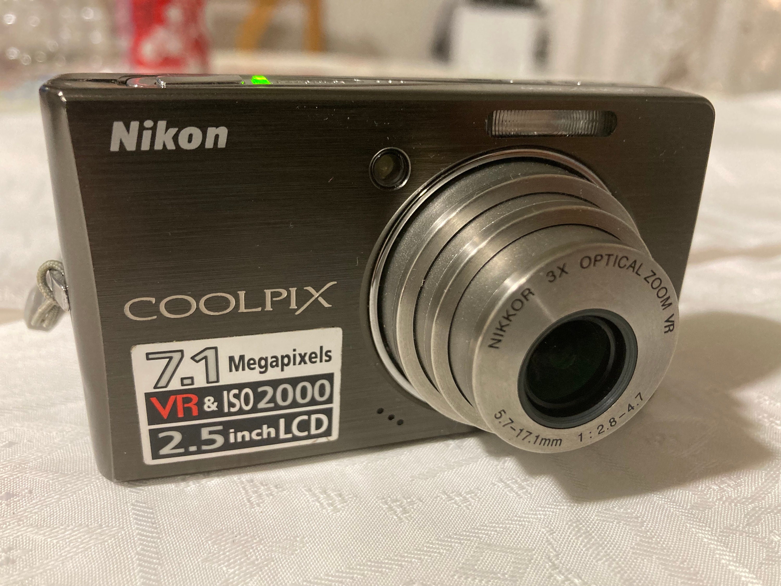 美品✨【動作確認済】Nikon COOLPIX S500　ニコン Nikon Coolpix S500 review: Nikon Coolpix S500 - CNET