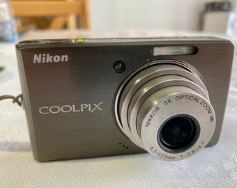 NIKON COOLPIX S500
