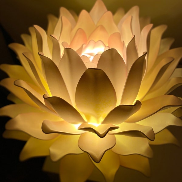 Giant Lotus Realistic Night Lamp Floral Bedroom Decoration Handmade EVA Foam Flowers LED Night Light Lotus Romantic Bedroom Lighting