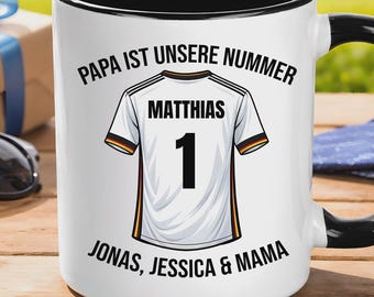 Fußball Papa Tasse personalisiert - Stiefpapa Geschenk - Trikot Geschenk zu Vatertag oder Geburtstag - Fußball Fan Tasse Geschenkidee