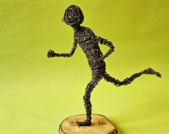 Runner - sculpture made of black wire, gift for sports lovers