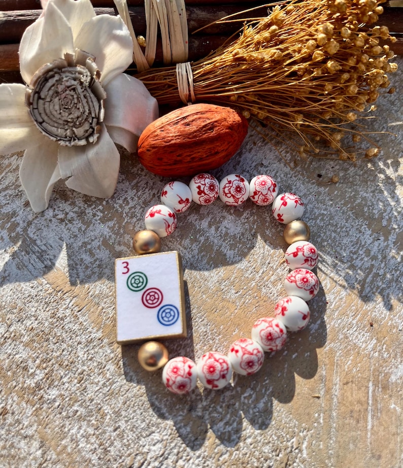 Mahjong Tile-inspired Reversible Beaded Bracelets bild 6