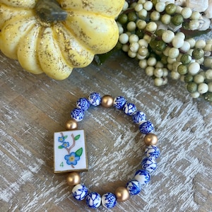 Mahjong Tile-inspired Reversible Beaded Bracelets Blue Flower