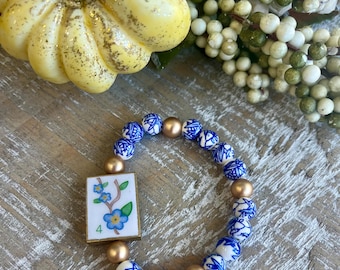 Mahjong Tile-inspired Reversible Beaded Bracelets